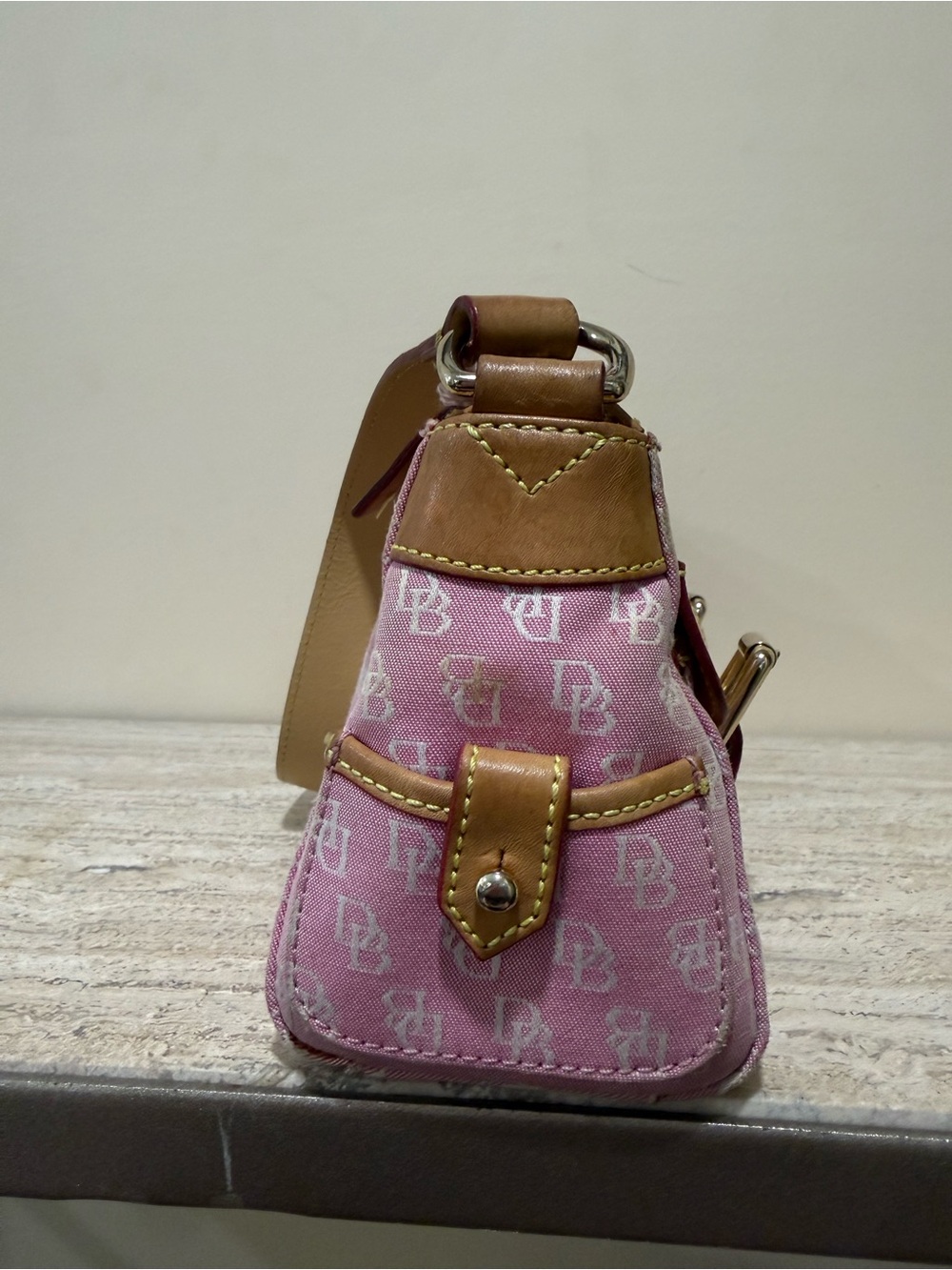 Dooney & Bourke Vintage Rare 2000s Signature Double pocket Satchel - Picture 2 of 16